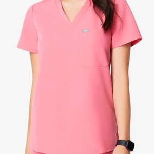 NWT Neon Pink FIGS Scrubs set